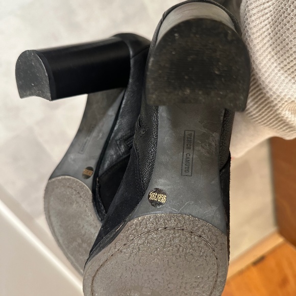 Vince Camuto tall black leather & suede heeled boots size 9 1/2 - Picture 9 of 12